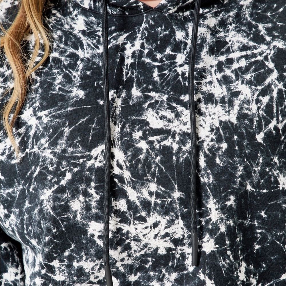 Yitty Cozy Fleece Everyday Cropped Hoodie black and white size 2X nwt - Picture 6 of 8
